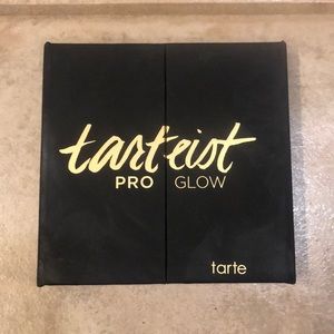 Tarteist Pro Glow Highlight and Contour Pallet